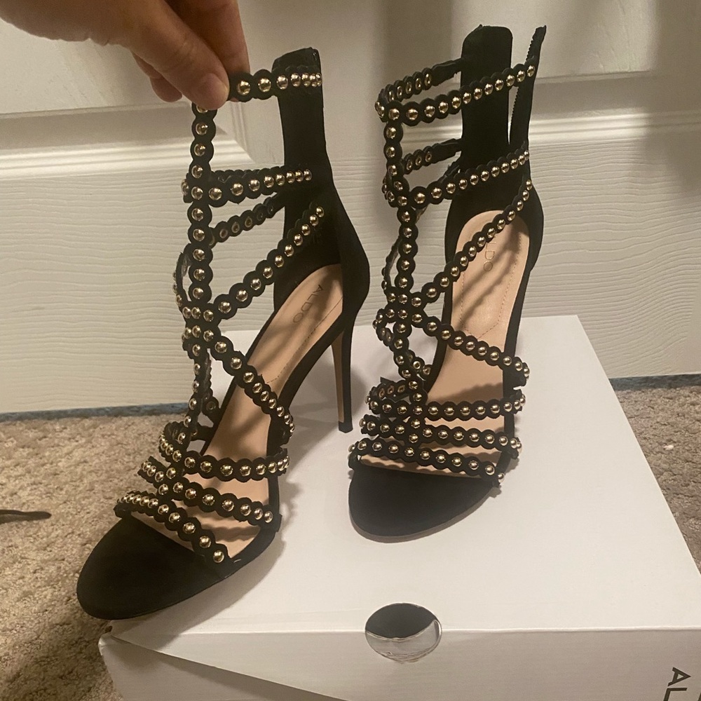 Aldo size 8 heels